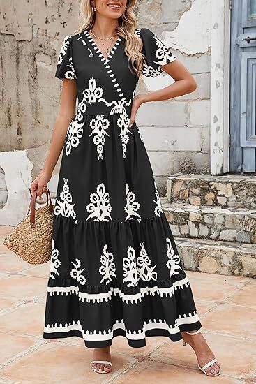 V-Neck Printed Pocket Dress