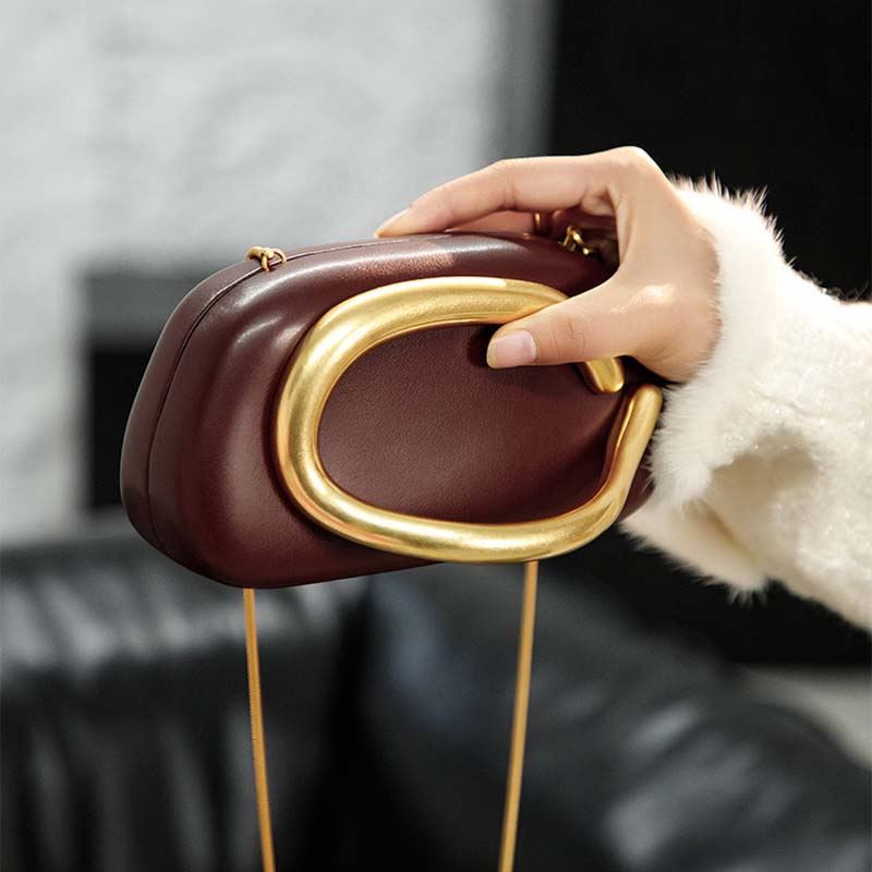 Vintage Metal Kipper Chain Crossbody Bag