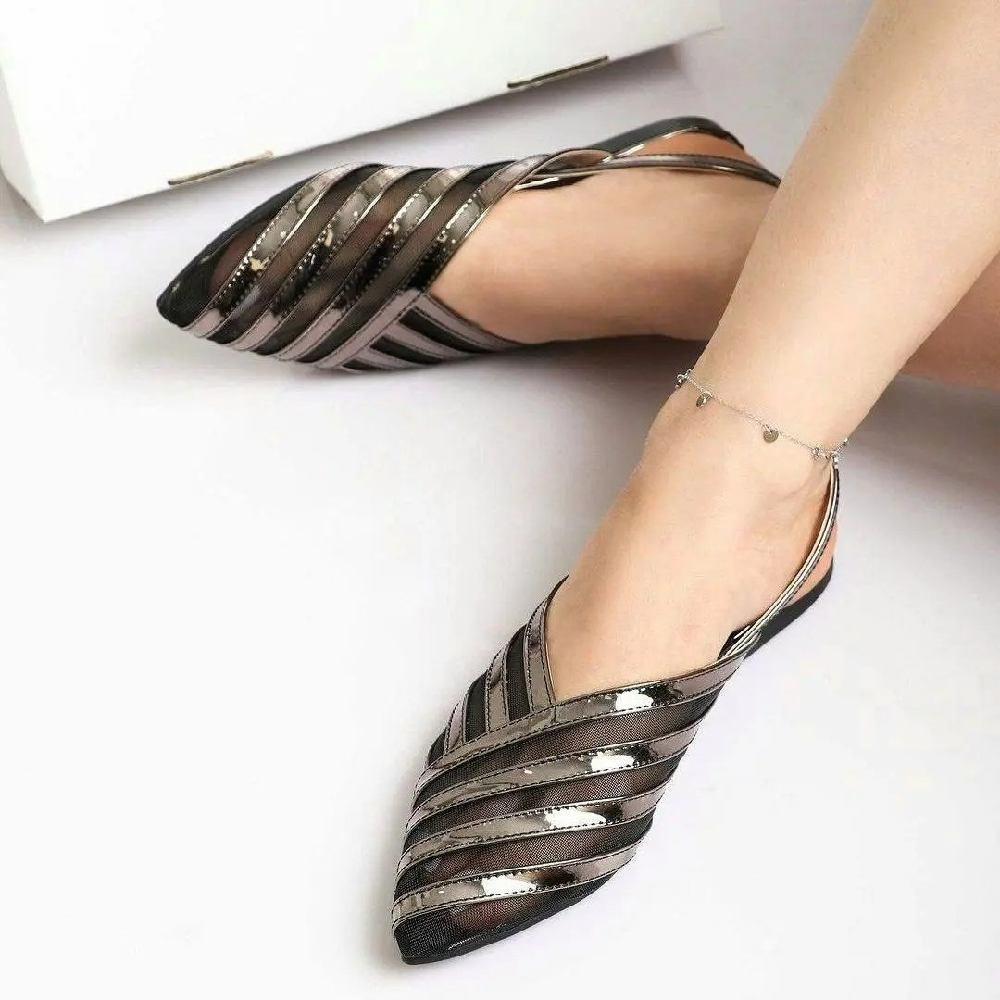 Hollow Pointed Toe Flats