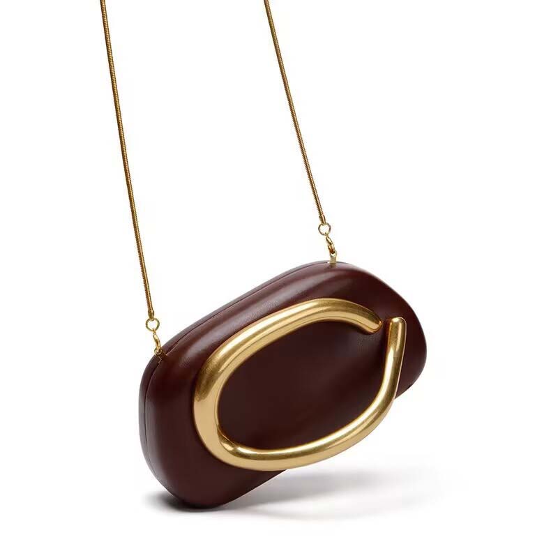 Vintage Metal Kipper Chain Crossbody Bag