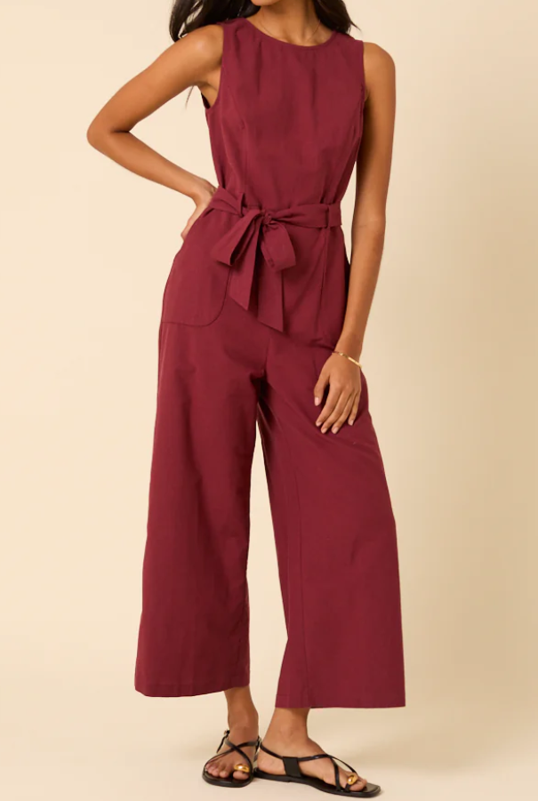 The Chic Sleeveless Jumpsuit