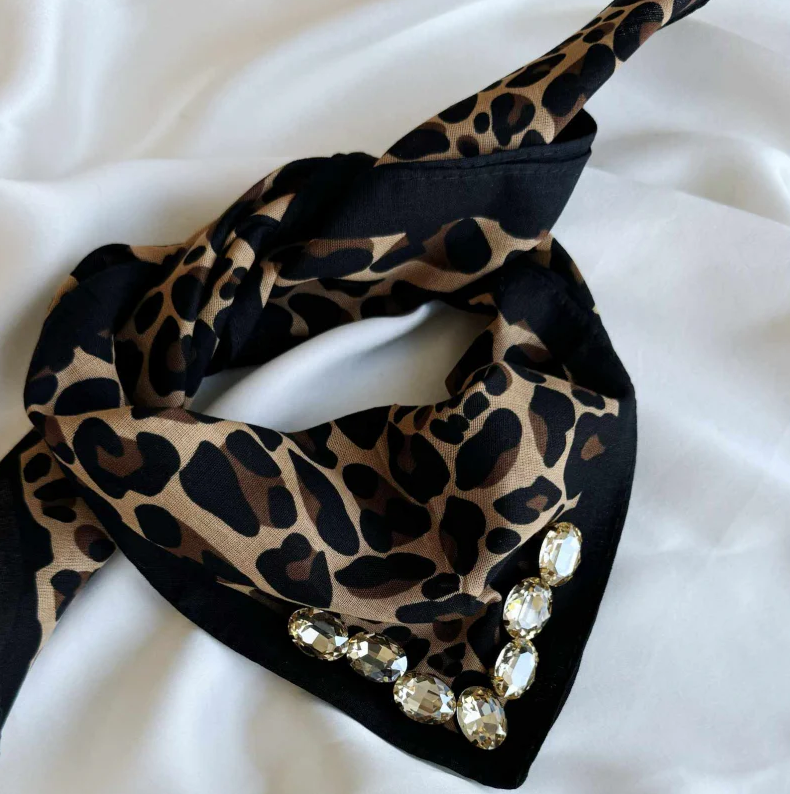 Dazzle Leopard Scarf