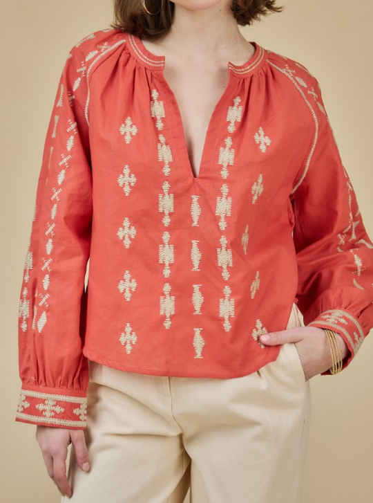 Chic Embroidery Blouse
