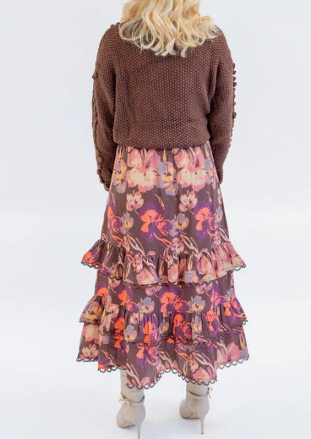 Elegant Floral Skirt Outfit