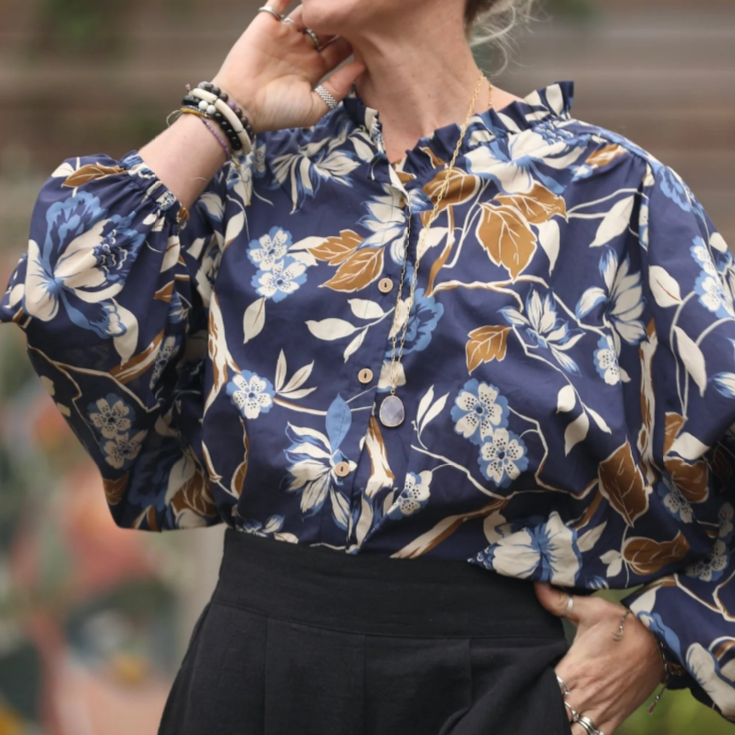 Loose Casual Ruffle Blouse