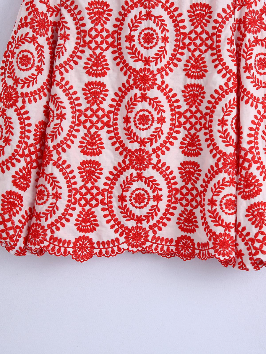 Perfect Embroidery Blouse