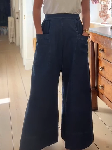 The Wide-leg Causal Jeans