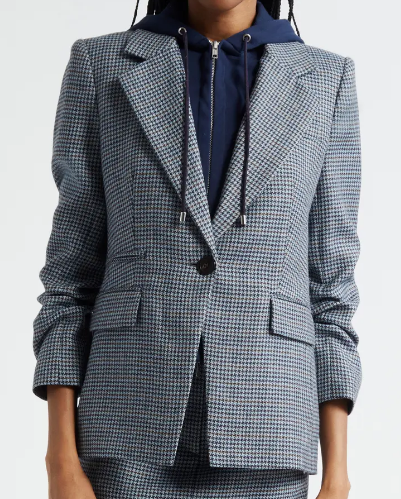 Chic Blazer With Removable Hoodie