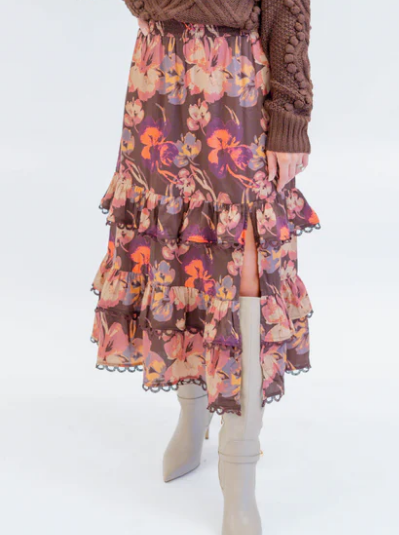 Elegant Floral Skirt Outfit