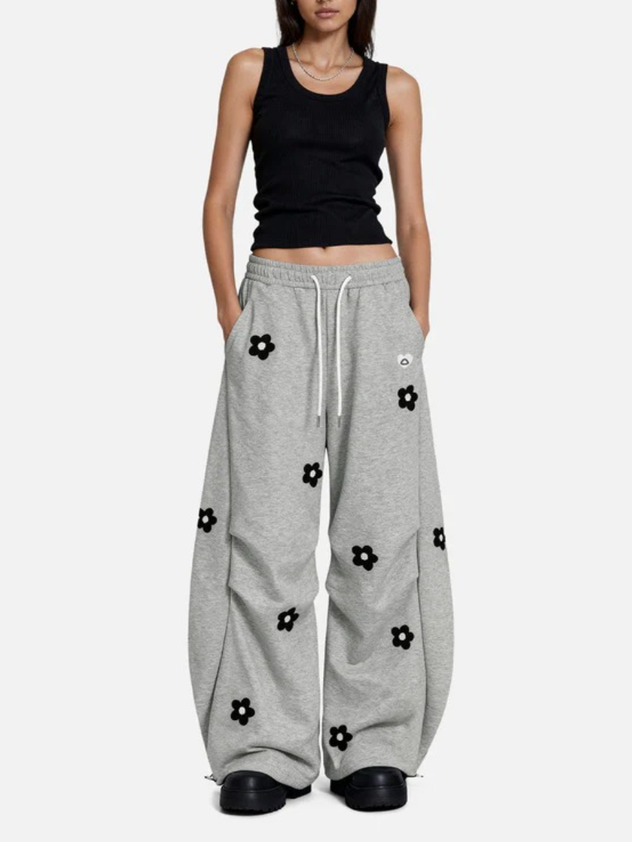 Embroidery Baggy Barrel Sweatpants